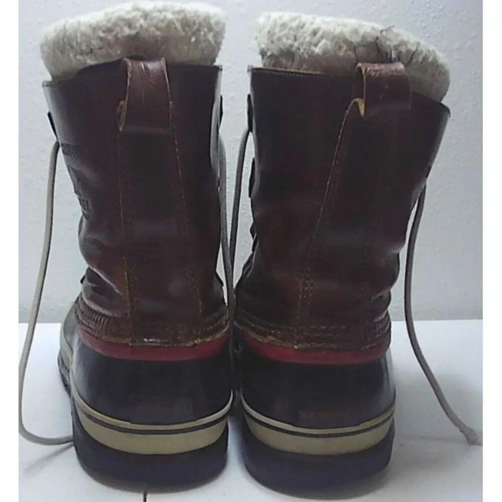 Sorel men caribou